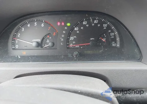 2004 Toyota Camry Le from USA, damaged, VIN 4T1BE32K04U889113